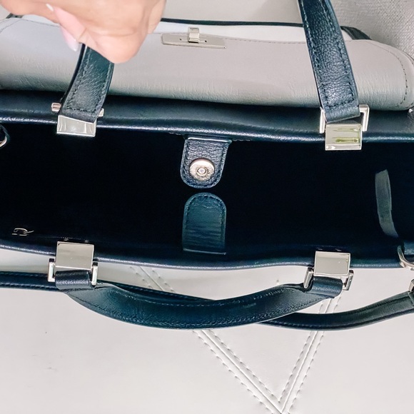 Authentic Kate Spade Satchel - Picture 3 of 5